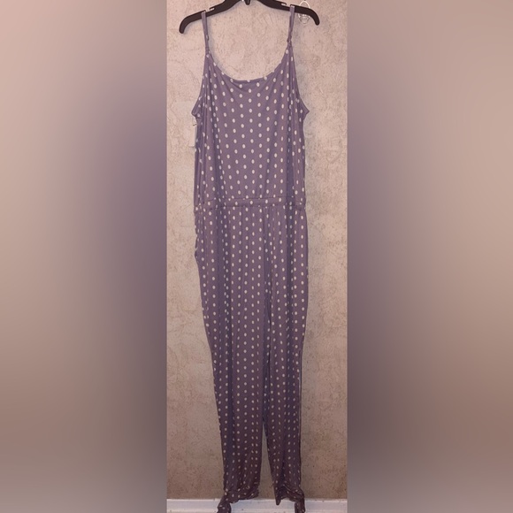 Venus Polka Dot Jumpsuit with Side Slit - Picture 4 of 6